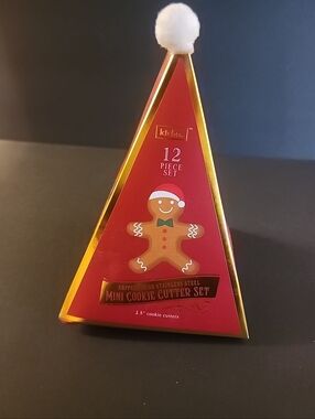 Red 12-Piece Holiday Cookie Cutter Set